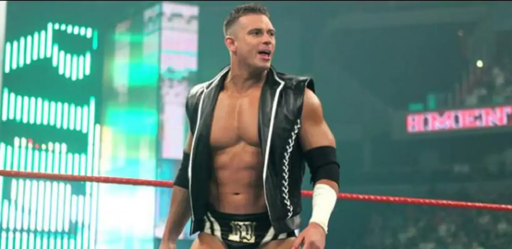 Alex Riley YFV Hgm y 1