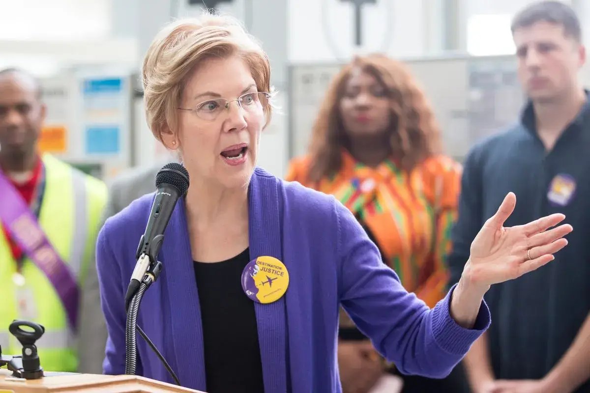 Elizabeth Warren Net Worth