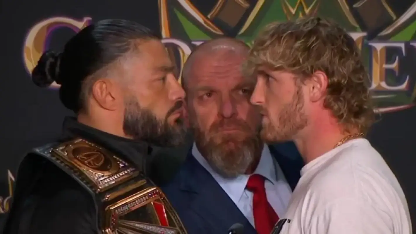 roman reigns vs logan paul f1raEZIclM 1