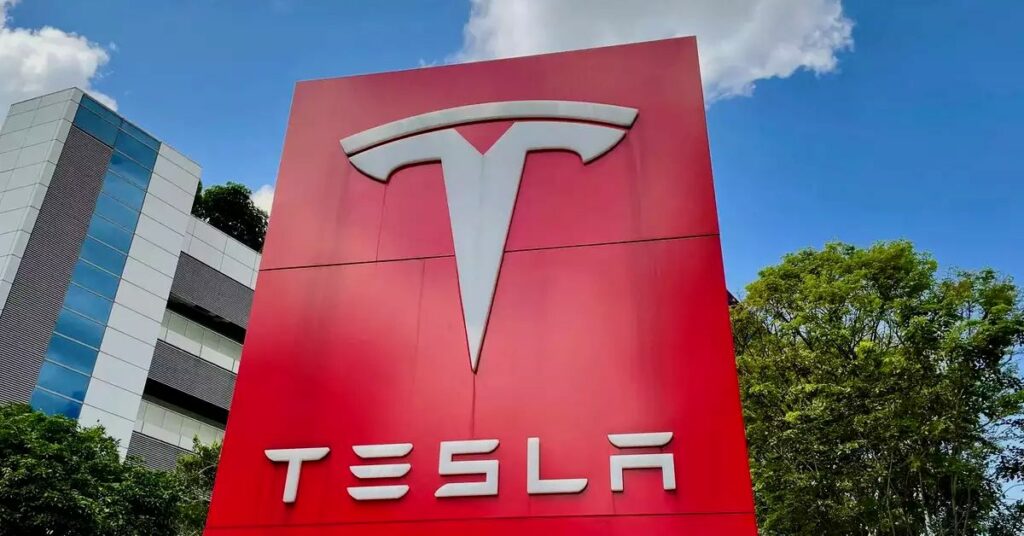 Tesla Recalls Us Vehicles Over The Loss Of Power Steering Assist!