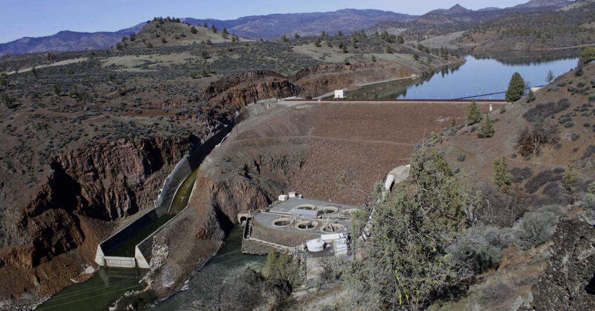 Oregon, California Largest Dam Removal Project Approved For Klamath River