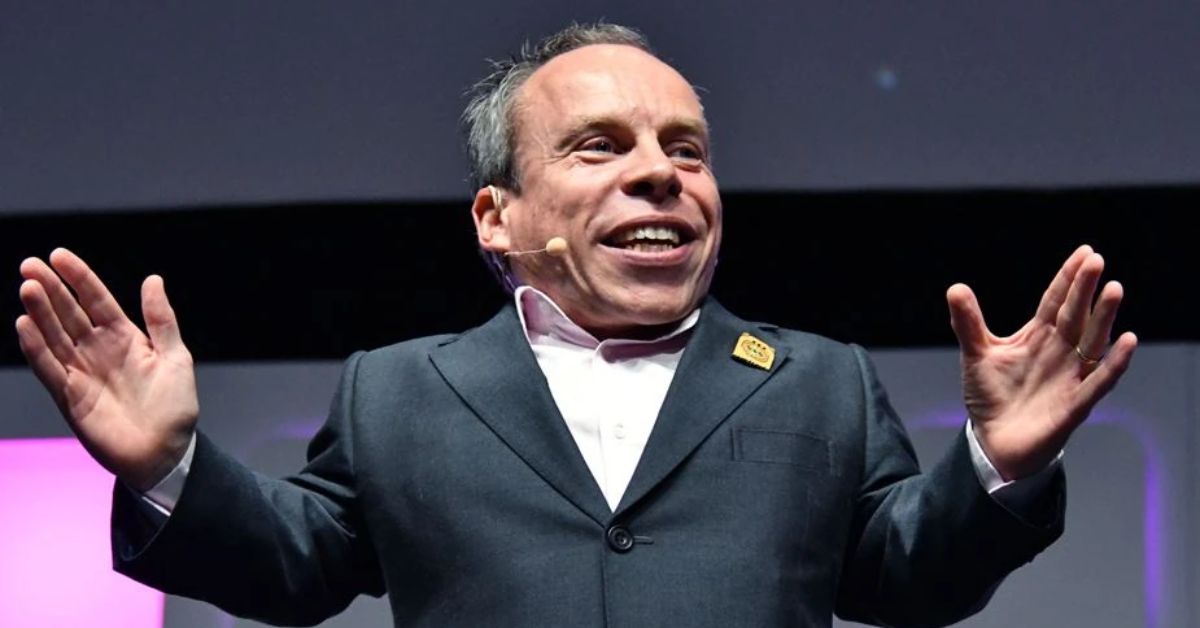 Warwick Davis Net Worth