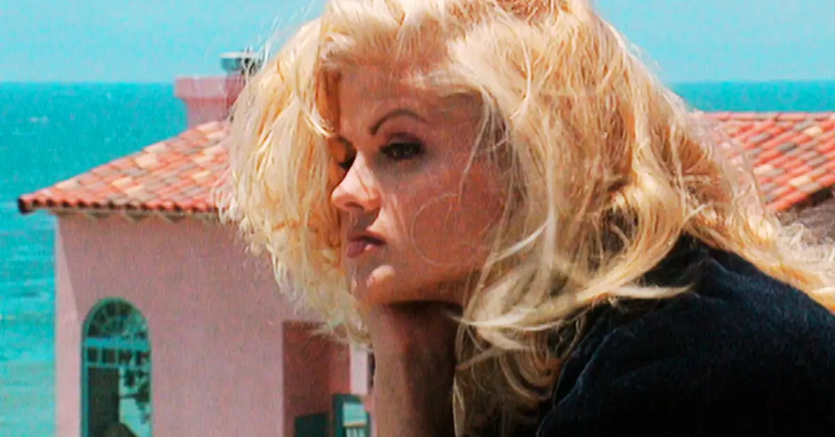 Documentary's Trailer Explores Anna Nicole Smith's Life