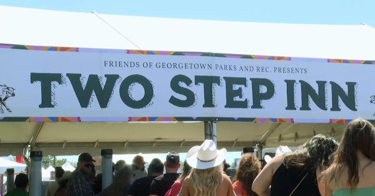 Georgetown Prepares For Two-step Inn Country Music Festival On Streets