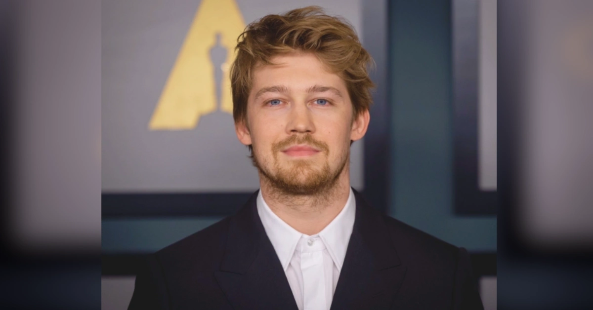 Joe Alwyn Net Worth