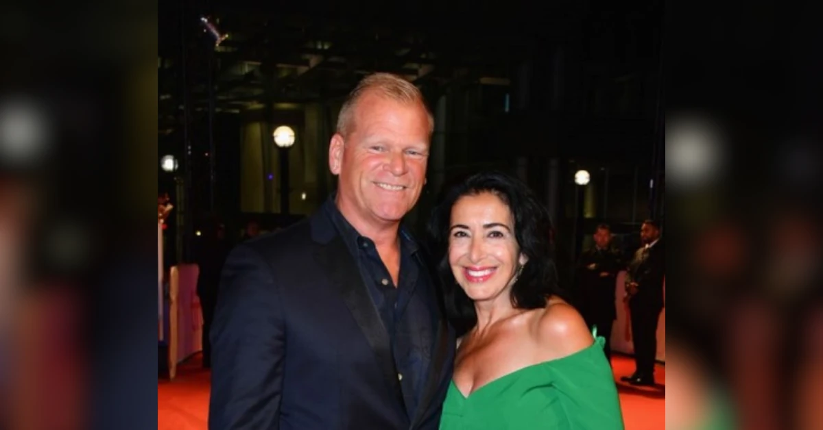 Is Mike Holmes Married